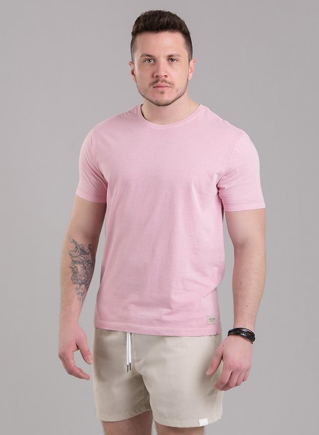 Camiseta Tradicional Masculina Estonada Rosa Estilo e Conforto