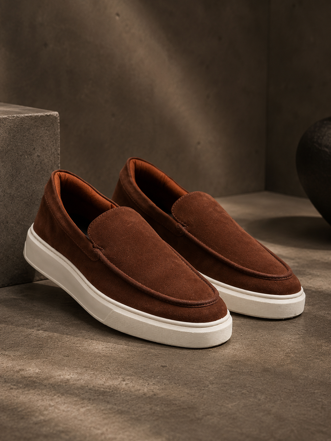 T&ecirc;nis Slip On Marrom